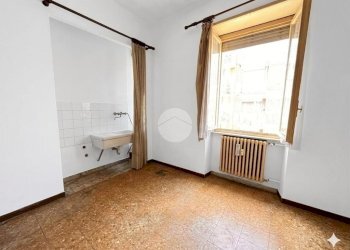 One-room apartment Via usseglio, Torino (neighborhood Borgo Vittoria) - photo 4