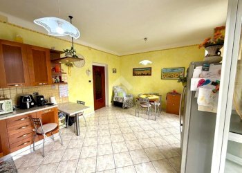 Quadrilocale Via Quartini, Genova (zona Borzoli) - foto 4