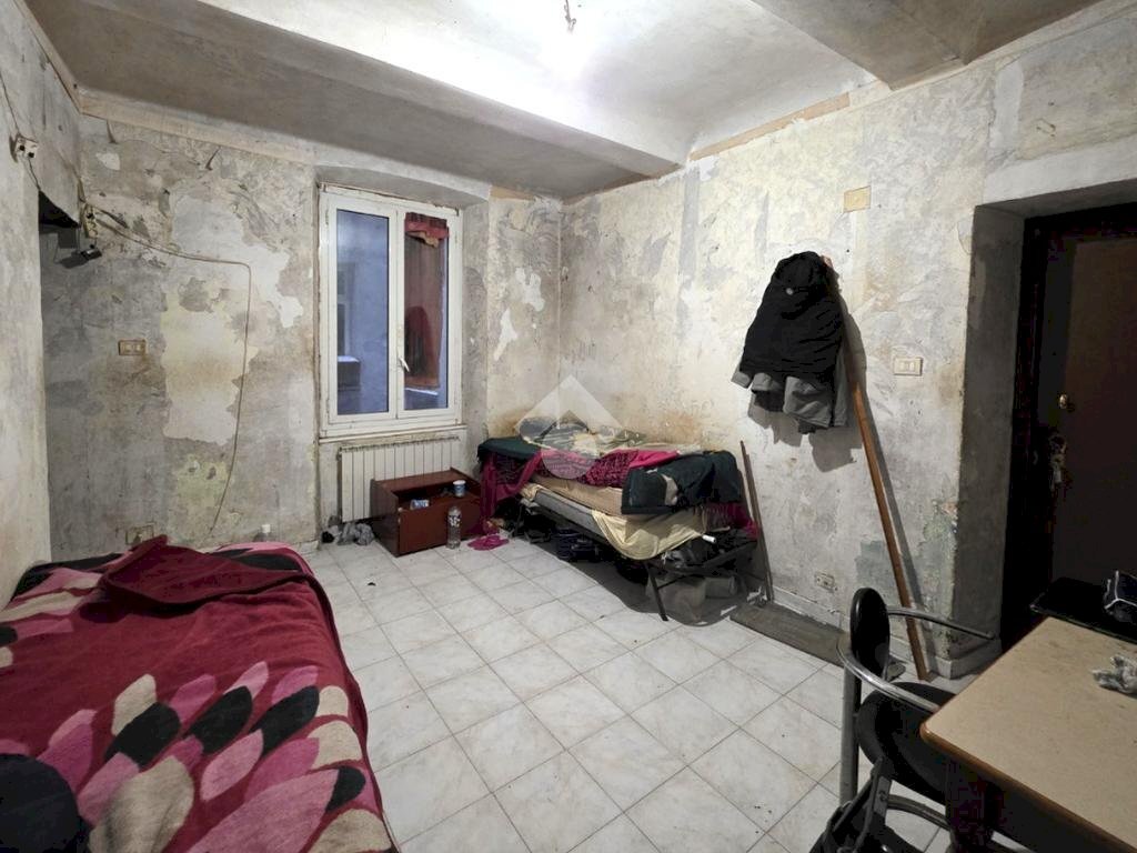 Quadrilocale Salita di Santa Brigida, Genova (zona Centro Storico) - foto 1