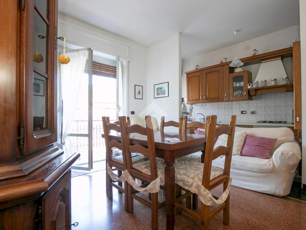 Appartamento Via Totona, Genova (zona Marassi) - foto 1
