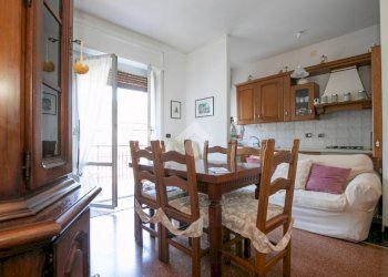 Appartamento Via Totona, Genova (zona Marassi) - foto 1