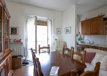 Appartamento Via Totona, Genova (zona Marassi) - foto 7