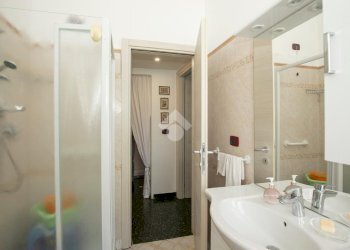 Appartamento Via Totona, Genova (zona Marassi) - foto 33