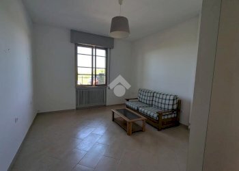 Four-room apartment Via Argine Montone, Ravenna (neighborhood Coccolia) - photo 4