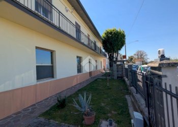 Four-room apartment Via Argine Montone, Ravenna (neighborhood Coccolia) - photo 15