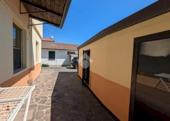 Four-room apartment Via Argine Montone, Ravenna (neighborhood Coccolia) - photo 17