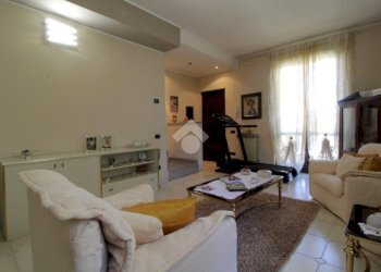 Porzione di casa Via cristoforo colombo, Sedriano - foto 6