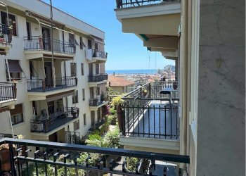 Foto 26 - Three-room apartment Salita Sant'Agostino
 
20, Rapallo - photo 26