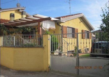 Foto 4 - Independent house via ritomboli
 
33, Massarosa - photo 4