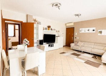 Foto 6 - Three-room apartment donizetti
 
1, Tradate - photo 6