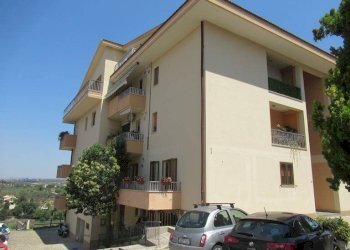 Foto 1 - Trilocale Via Martiri Ungheresi
11, Pianella - foto 1