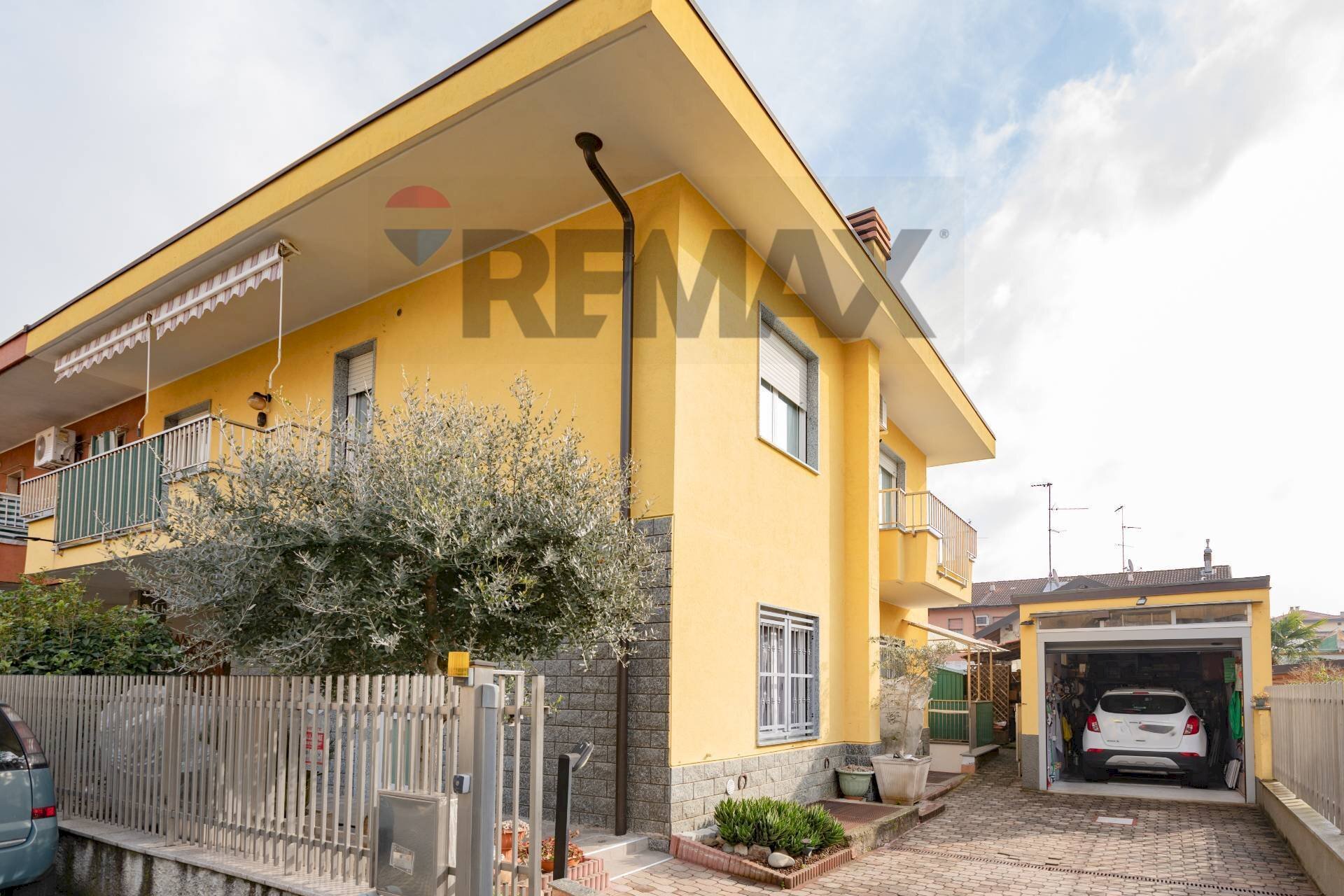 Casa all\'aperto - Casa semi indipendente Vicolo Ariosto
 
5, Rho - foto 1