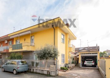 Casa all\'aperto - Casa semi indipendente Vicolo Ariosto
 
5, Rho - foto 2