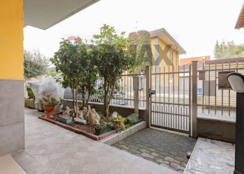 Terrazza - Casa semi indipendente Vicolo Ariosto
 
5, Rho - foto 9