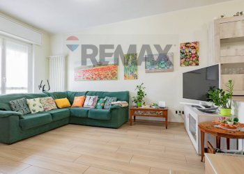 Soggiorno - Casa semi indipendente Vicolo Ariosto
 
5, Rho - foto 28