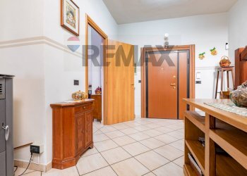 Hall / corridoio - Casa semi indipendente Vicolo Ariosto
 
5, Rho - foto 42