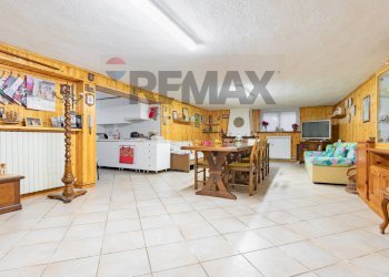 Sala da pranzo - Casa semi indipendente Vicolo Ariosto
 
5, Rho - foto 53