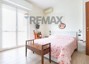 Camera / camera da letto - Casa semi indipendente Vicolo Ariosto
 
5, Rho - foto 71