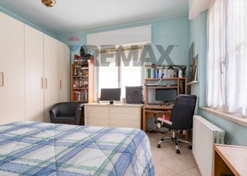 Camera / camera da letto - Casa semi indipendente Vicolo Ariosto
 
5, Rho - foto 82