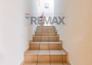 Scale - Casa semi indipendente Vicolo Ariosto
 
5, Rho - foto 87