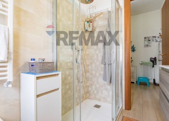 Bagno - Casa semi indipendente Vicolo Ariosto
 
5, Rho - foto 100