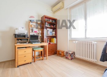 Camera / camera da letto - Casa semi indipendente Vicolo Ariosto
 
5, Rho - foto 114