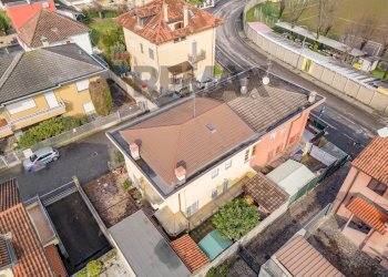 Edificio all\'aperto - Casa semi indipendente Vicolo Ariosto
 
5, Rho - foto 144