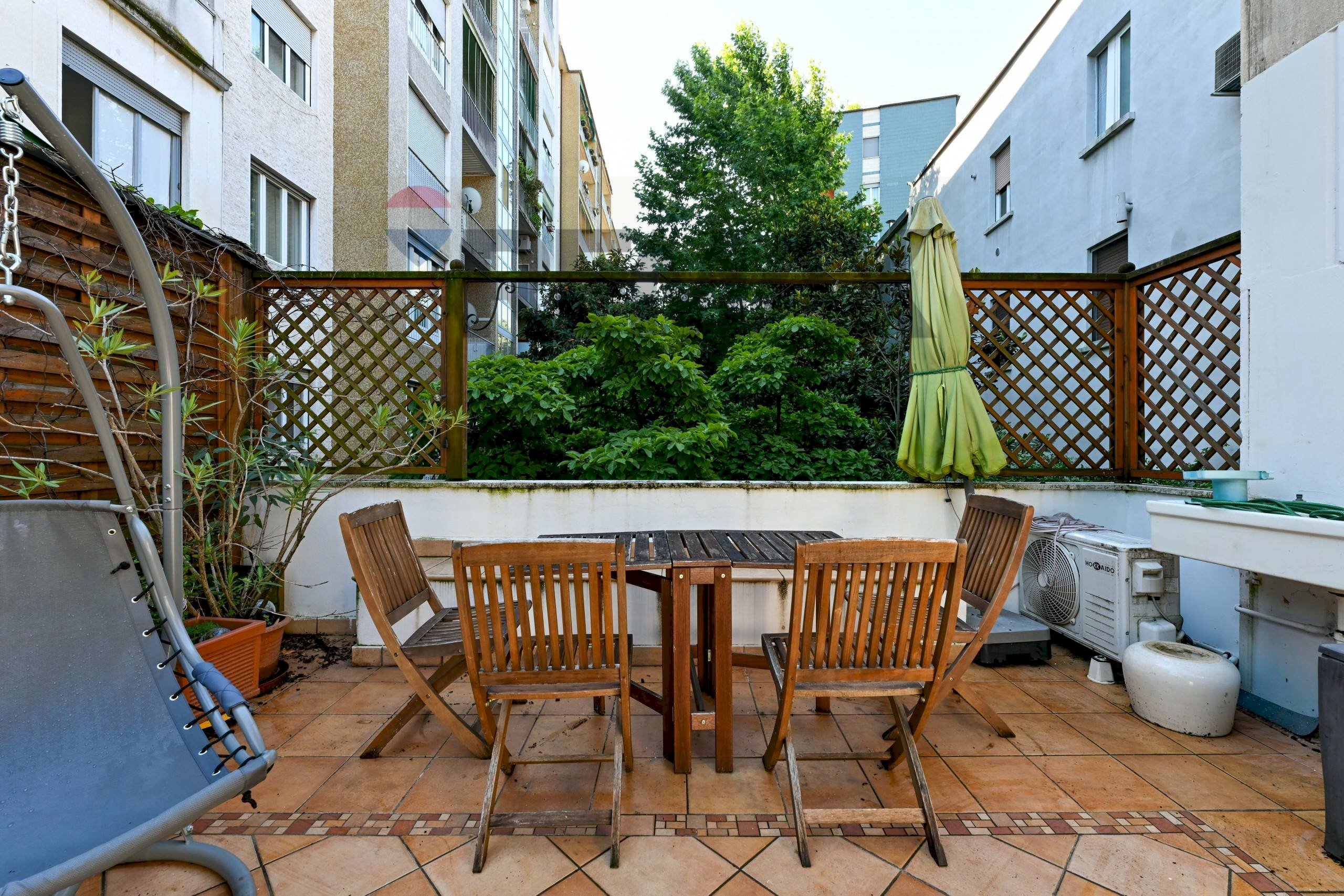 Terrazza - Trilocale Via Sambuco
 
5/3, Milano - foto 1
