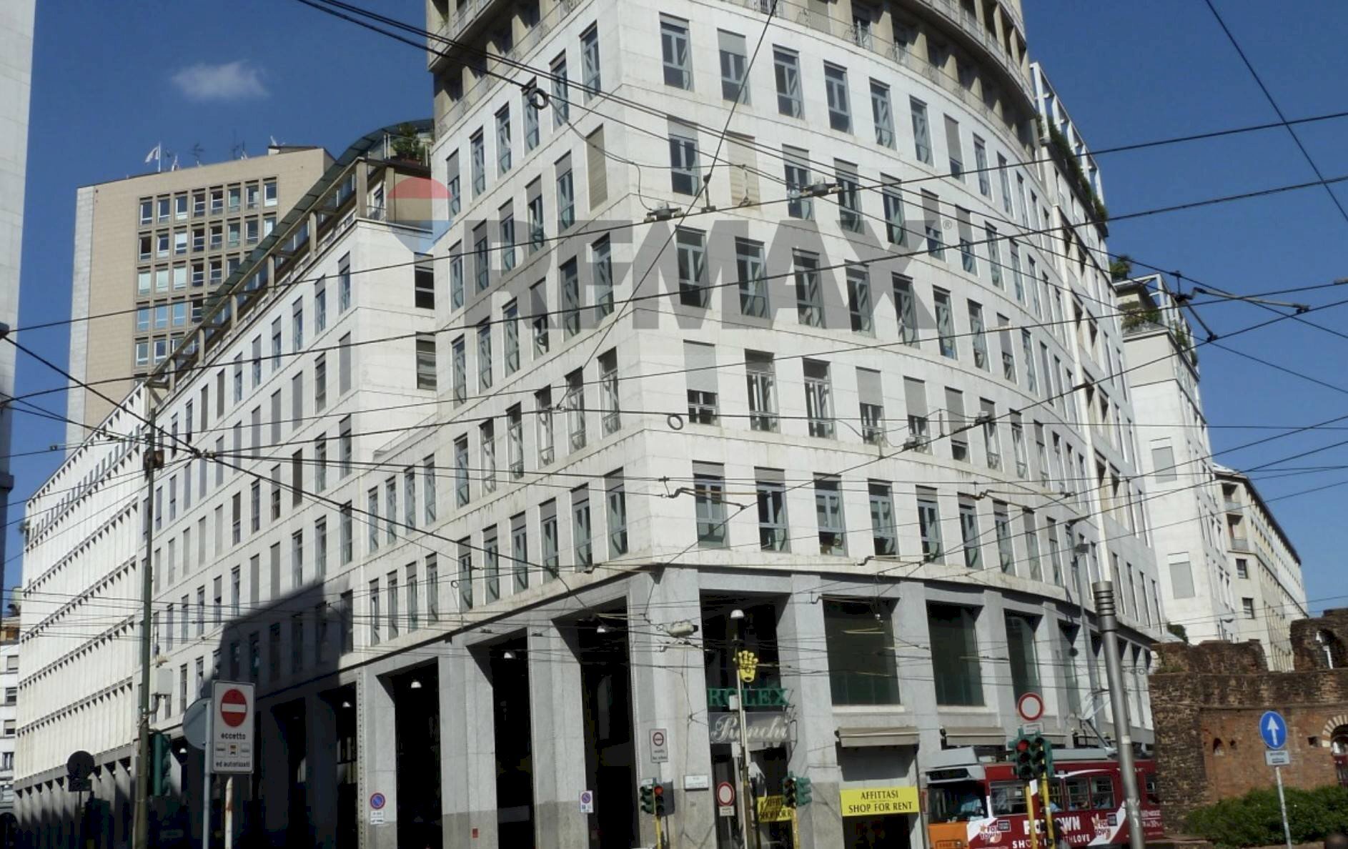 Edificio all\'aperto - Ufficio Via Maurizio Gonzaga
 
7, Milano - foto 1