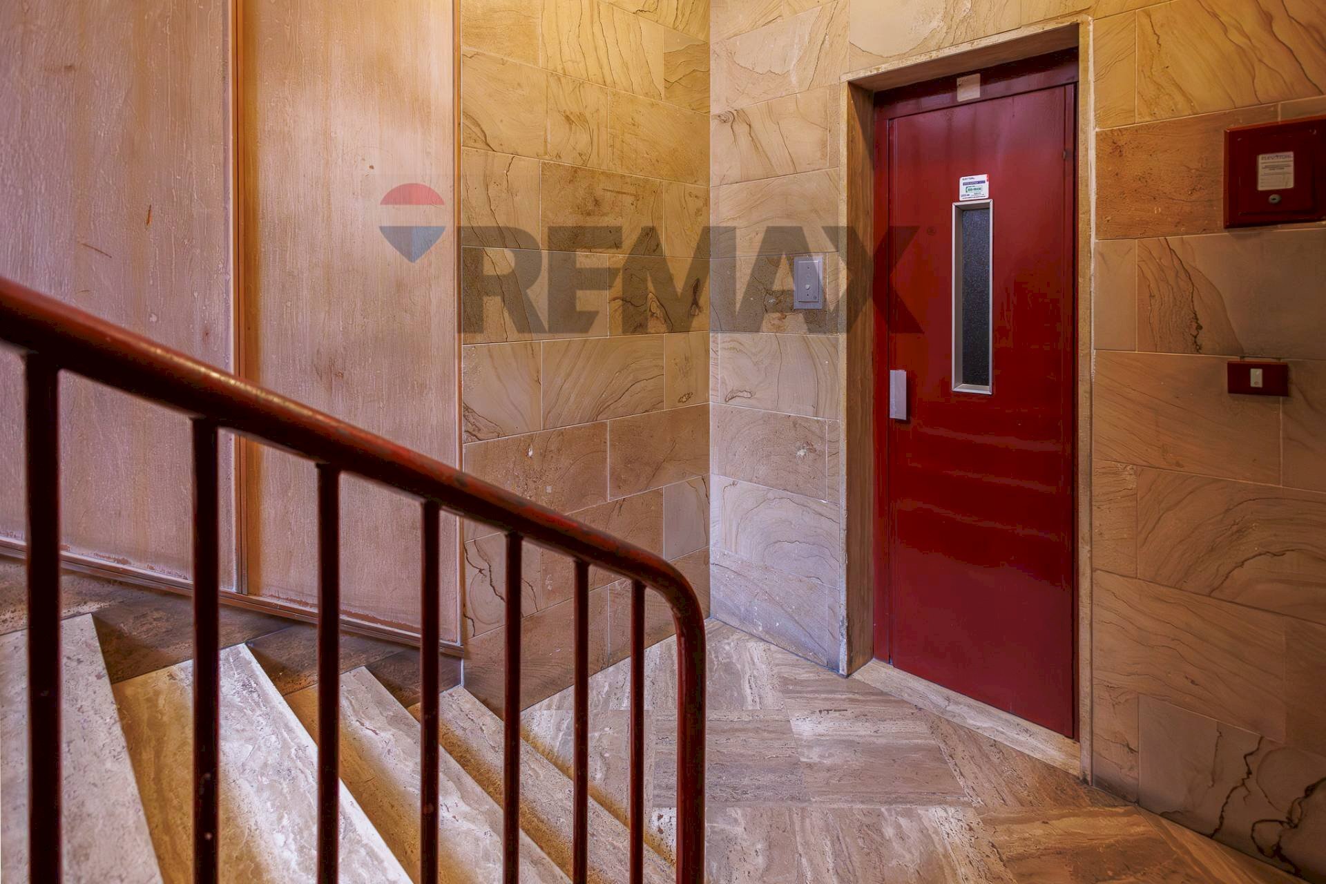 Ricezione / Lobby - Office Via De Vito Francesco
4, Bari - photo 2