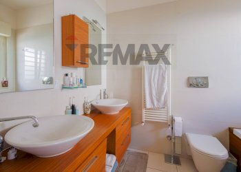 Bagno - Villa Via Napoli
 
170, Bari - foto 16