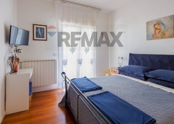 Camera / camera da letto - Villa Via Napoli
 
170, Bari - foto 19
