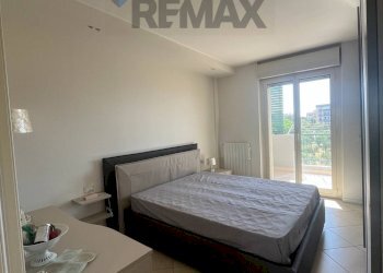Camera / camera da letto - Three-room apartment Via Leonardo Del Turco
1, Bari - photo 12