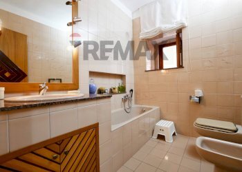 Bagno - Apartment Via Eritrea
 
5, Bari - photo 13