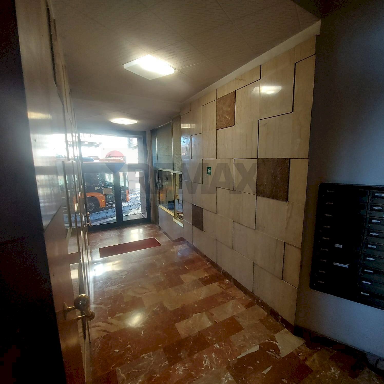 Ingresso stabile - Bilocale VIA PIAVE
12, Varese - foto 3