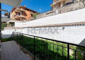 Balcone - Trilocale Via del Colle
 
25, Monterotondo - foto 14
