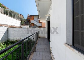 Balcone - Trilocale Via del Colle
 
25, Monterotondo - foto 16