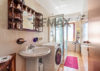 Bagno - Independent house Via Giuseppe Di Vittorio
 
47, Giussago - photo 9