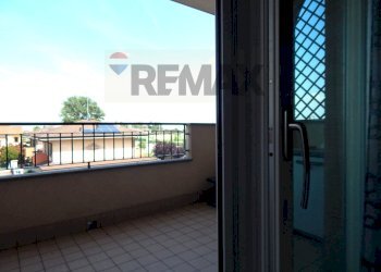 Balcone - Three-room apartment Via Benedetto Croce
 
10/B, Giussago - photo 7