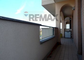 Balcone - Three-room apartment Via Benedetto Croce
 
10/B, Giussago - photo 8