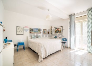 CAMERA DA LETTO 1 - Villa Lungomare Cristoforo Colombo
 
750, Palermo - foto 6