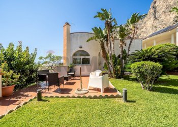 Casa all\'aperto - Villa Lungomare Cristoforo Colombo
 
750, Palermo - foto 46