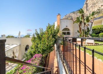 Balcone - Villa Lungomare Cristoforo Colombo
 
750, Palermo - foto 47