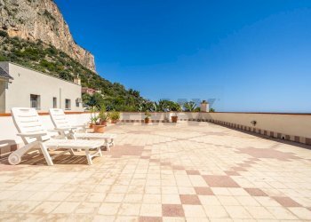 Terrazza - Villa Lungomare Cristoforo Colombo
 
750, Palermo - foto 64