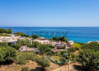 Vista dell\'acqua - Villa Lungomare Cristoforo Colombo
 
750, Palermo - foto 73