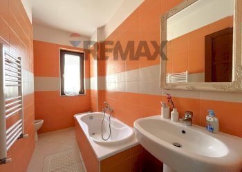Bagno - Three-room apartment Via Nazionale delle Puglie
 
230, Nola - photo 13