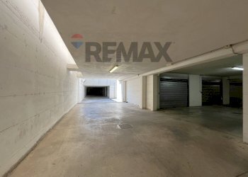 Parcheggio - Three-room apartment Via Nazionale delle Puglie
 
230, Nola - photo 32
