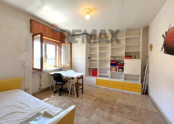 Camera / camera da letto - Three-room apartment Via Aldo Moro
 
37, Calvizzano - photo 14