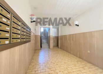 Ricezione / Lobby - Three-room apartment Via Aldo Moro
 
37, Calvizzano - photo 16