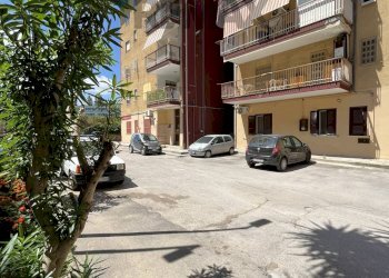 Edificio all\'aperto - Three-room apartment Via Aldo Moro
 
37, Calvizzano - photo 21